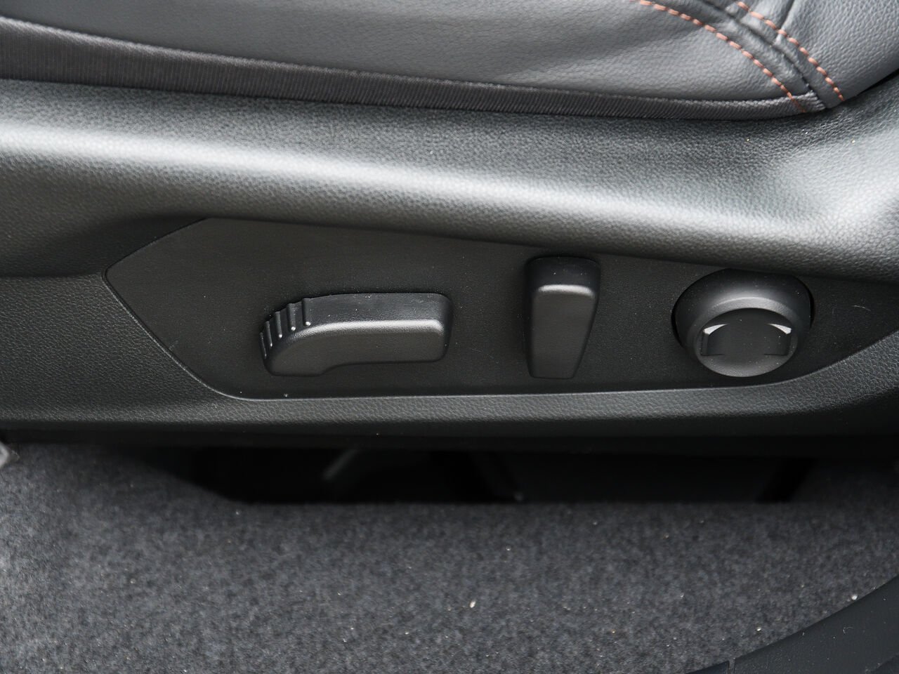 2025 Subaru Forester Premier e_BOXER hybride Black Saint-Hyacinthe - photo #13