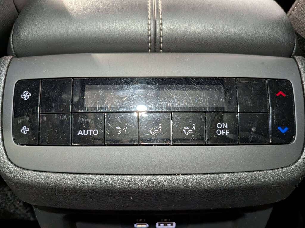 Nissan Pathfinder 2024 Gris Val-David - photo #15