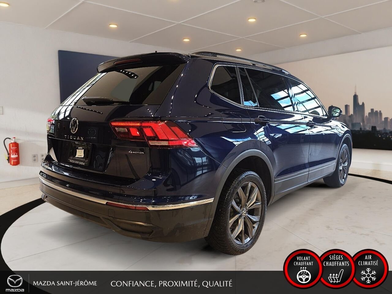 Volkswagen Tiguan CUIR | TOIT PANORAMIQUE | MAGS | AWD | 2022 Bleu Saint-Jérôme - photo #5