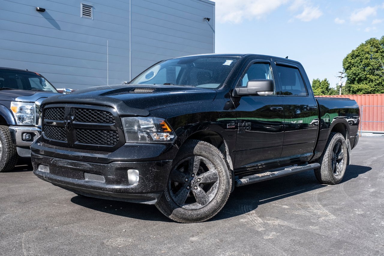 Ram 1500 Classic 2019 Noir Gatineau - photo #0
