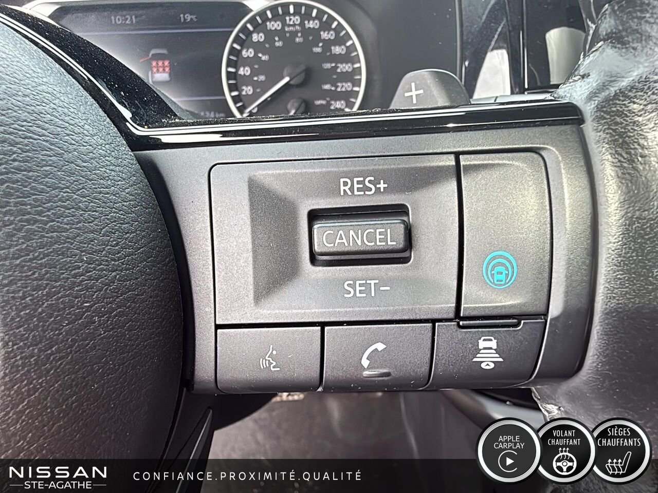 Nissan Pathfinder SL Ensemble Privilège AWD 2022 Noir Saint-Jérôme - photo #17