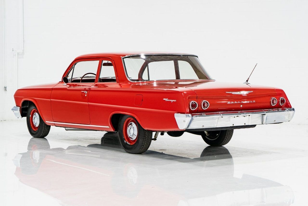 Chevrolet Biscayne Unrestored nearly all original parts 1962 Rouge Montréal - photo #46