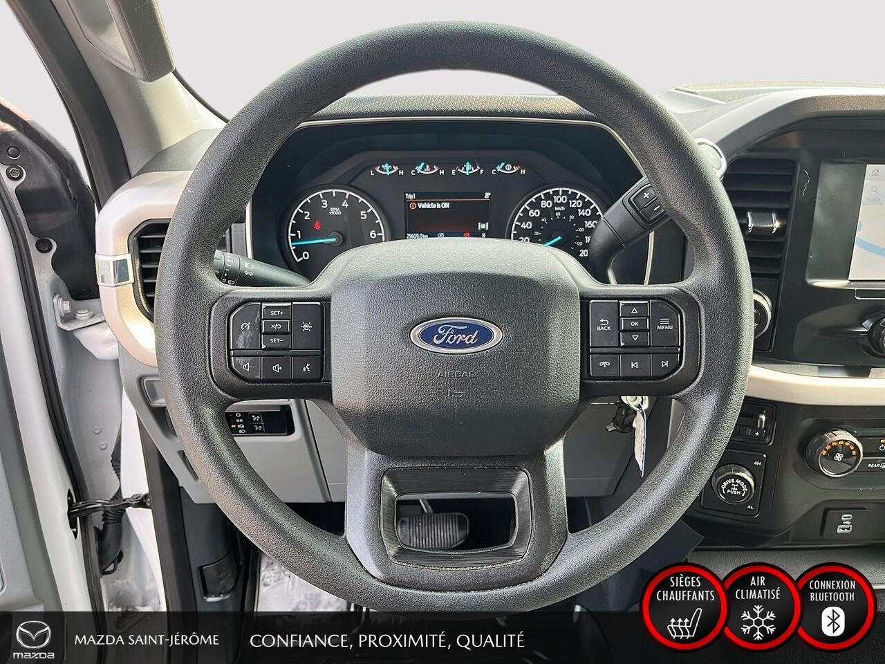 Ford F-150 XLT SUPERCREW | 4X4 | GROUPE REMORQUAGE | 3.5L ECOBOOST | 2023 Blanc Saint-Jérôme - photo #14