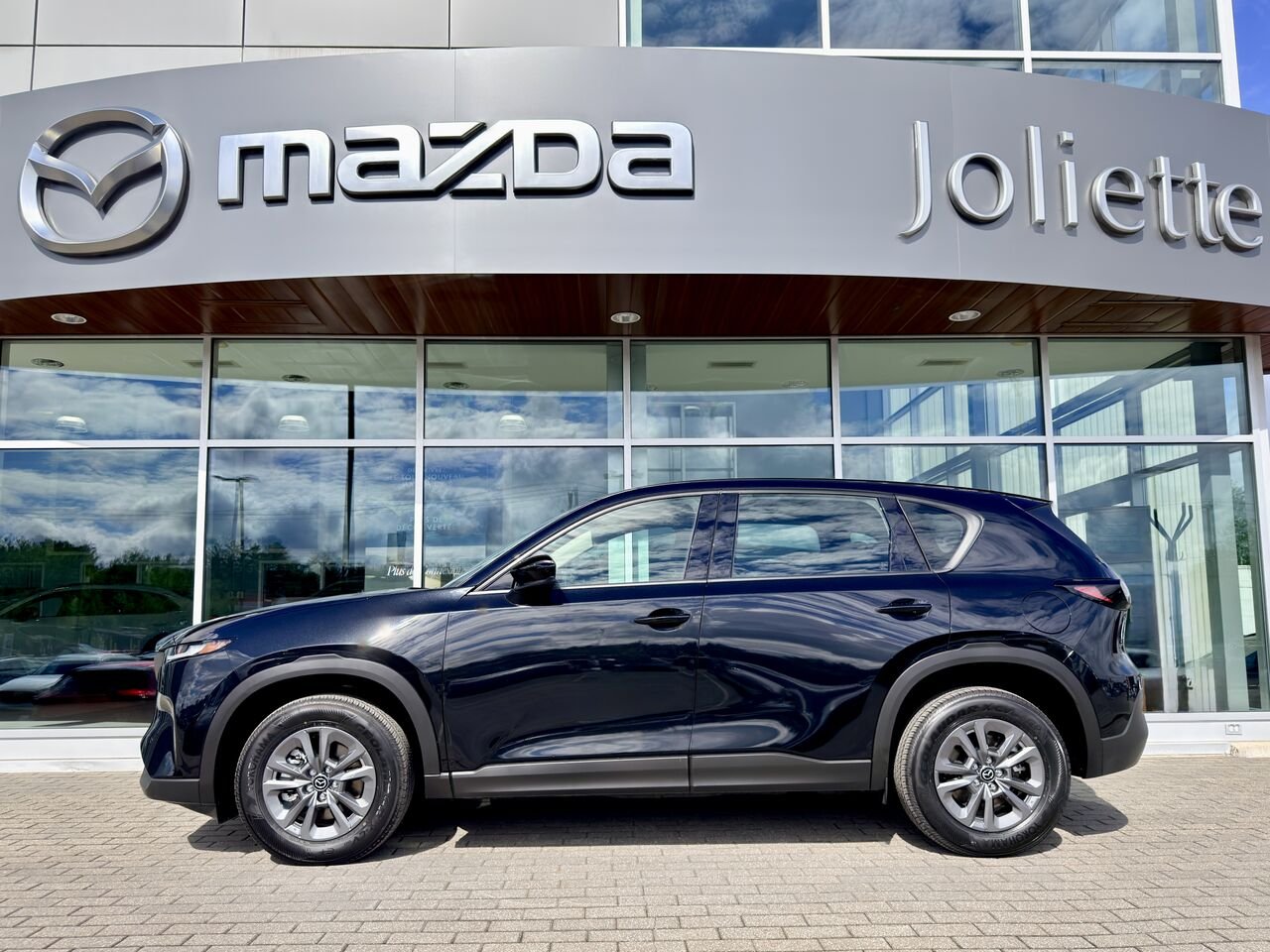 MAZDA CX-5 2026 Noir de jais mica Notre-Dame-des-Prairies - photo #1