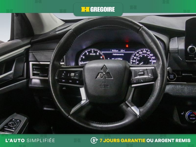 Mitsubishi Outlander 821231 | ES 4WD AUTO AC GR ELECT MAGS CAM RECUL BLUETOOTH 2023 Noir Laval - photo #17