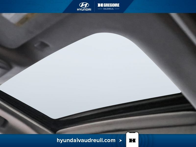 Toyota Highlander 2020 Argent Laval - photo #19