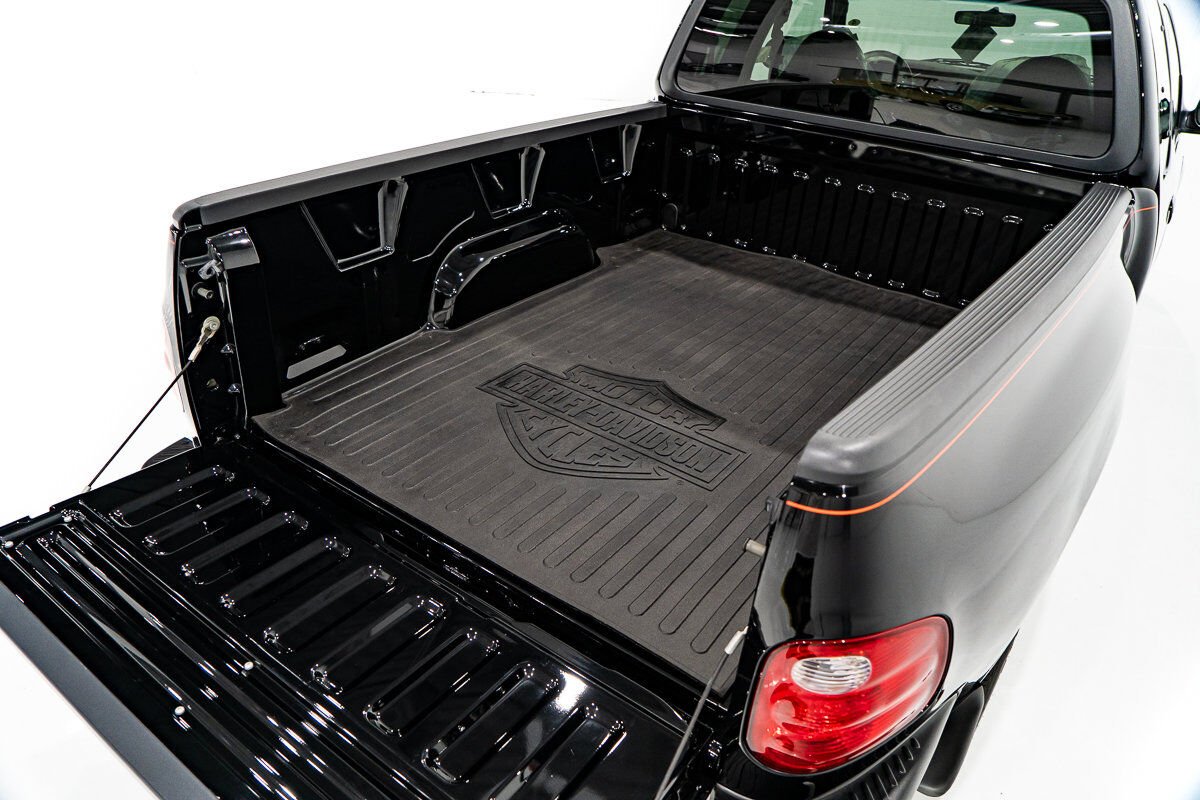 2000 Ford F-150 Harley Davidson Edition In Delivery Packaging Black Montreal - photo #27