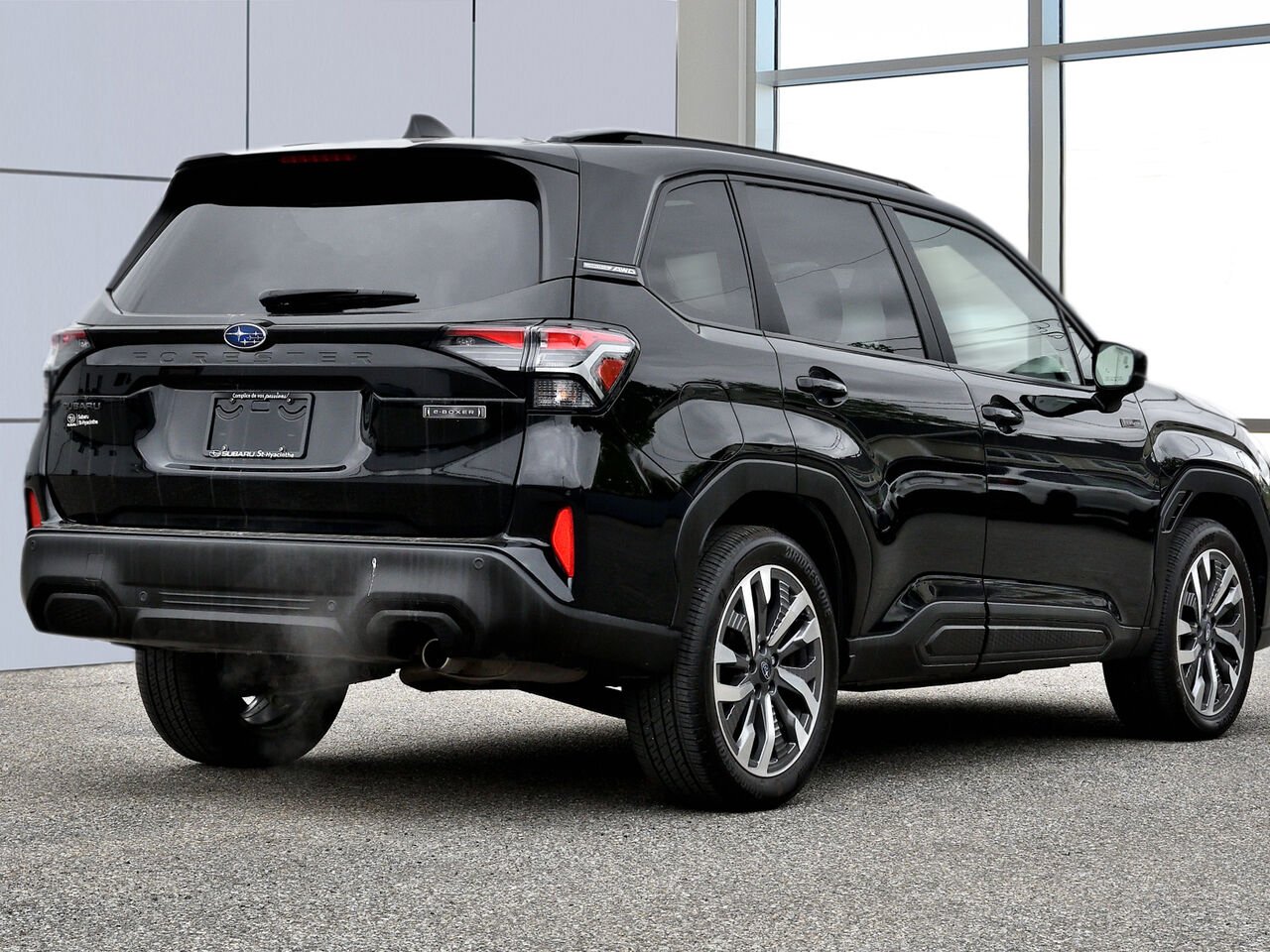 2025 Subaru Forester Premier e_BOXER hybride Black Saint-Hyacinthe - photo #5