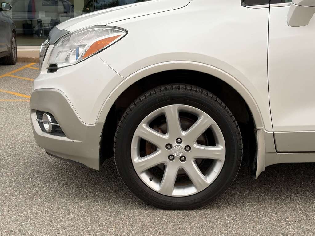 2015 Buick Encore White Gatineau - photo #5