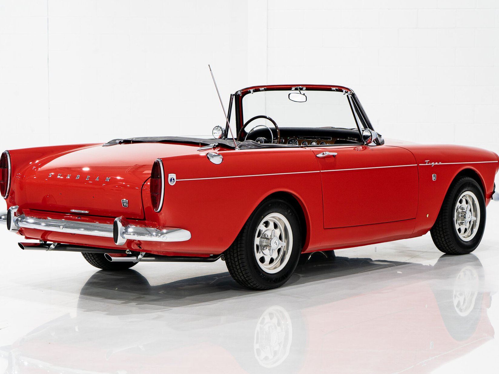 1967 Sunbeam Tiger Unrestored with single repaint **PRIX EN USD** Red Montreal - photo #22