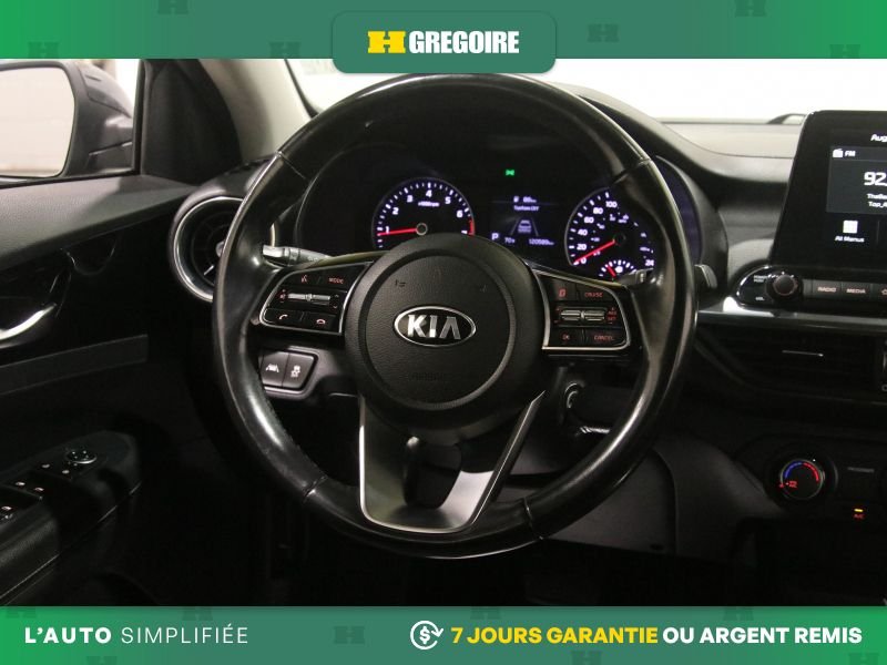 2020 Kia Forte Grey Saint-Eustache - photo #18