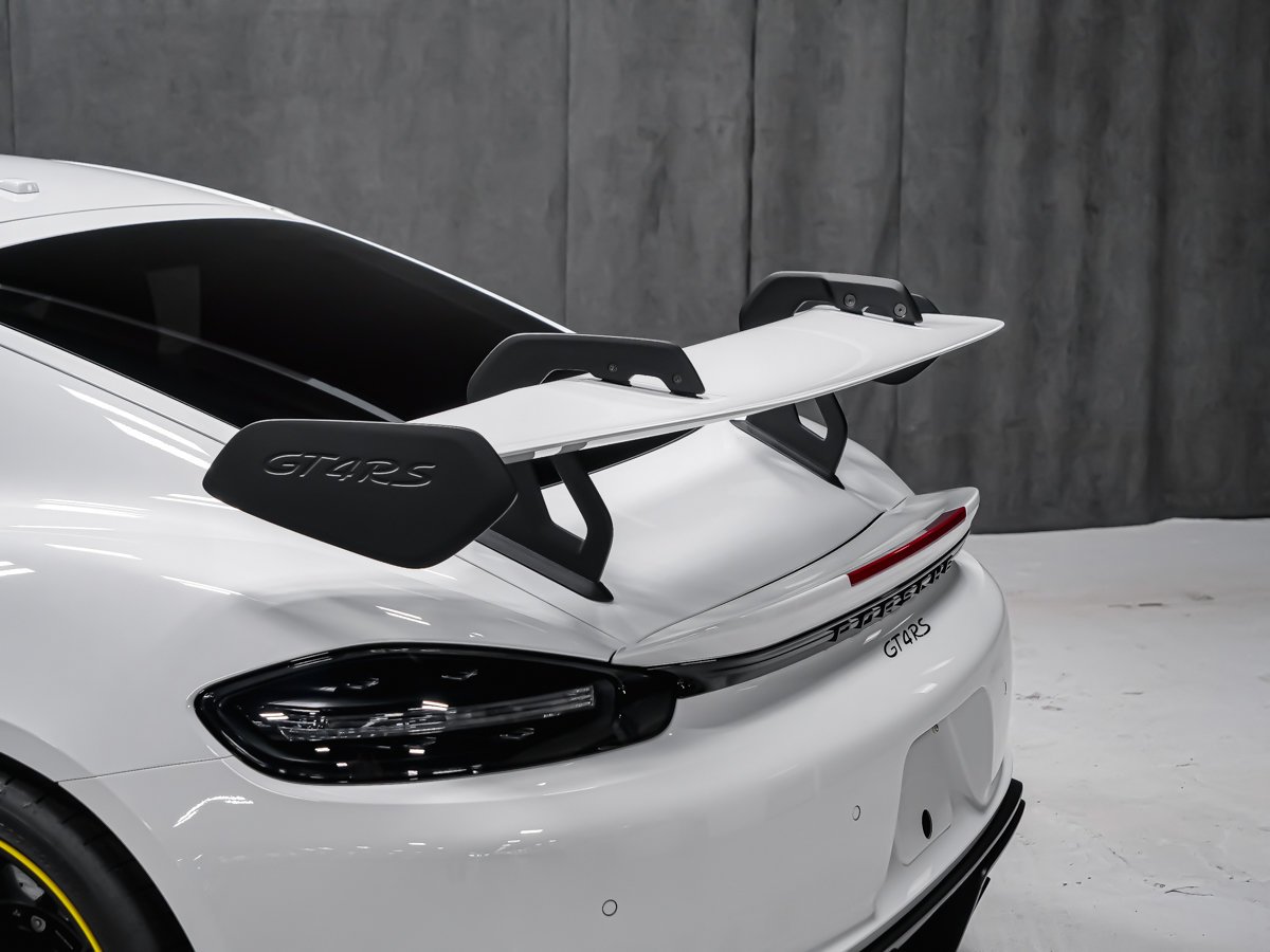 Porsche 718 Cayman GT4 RS 2025 Blanc Montréal - photo #7