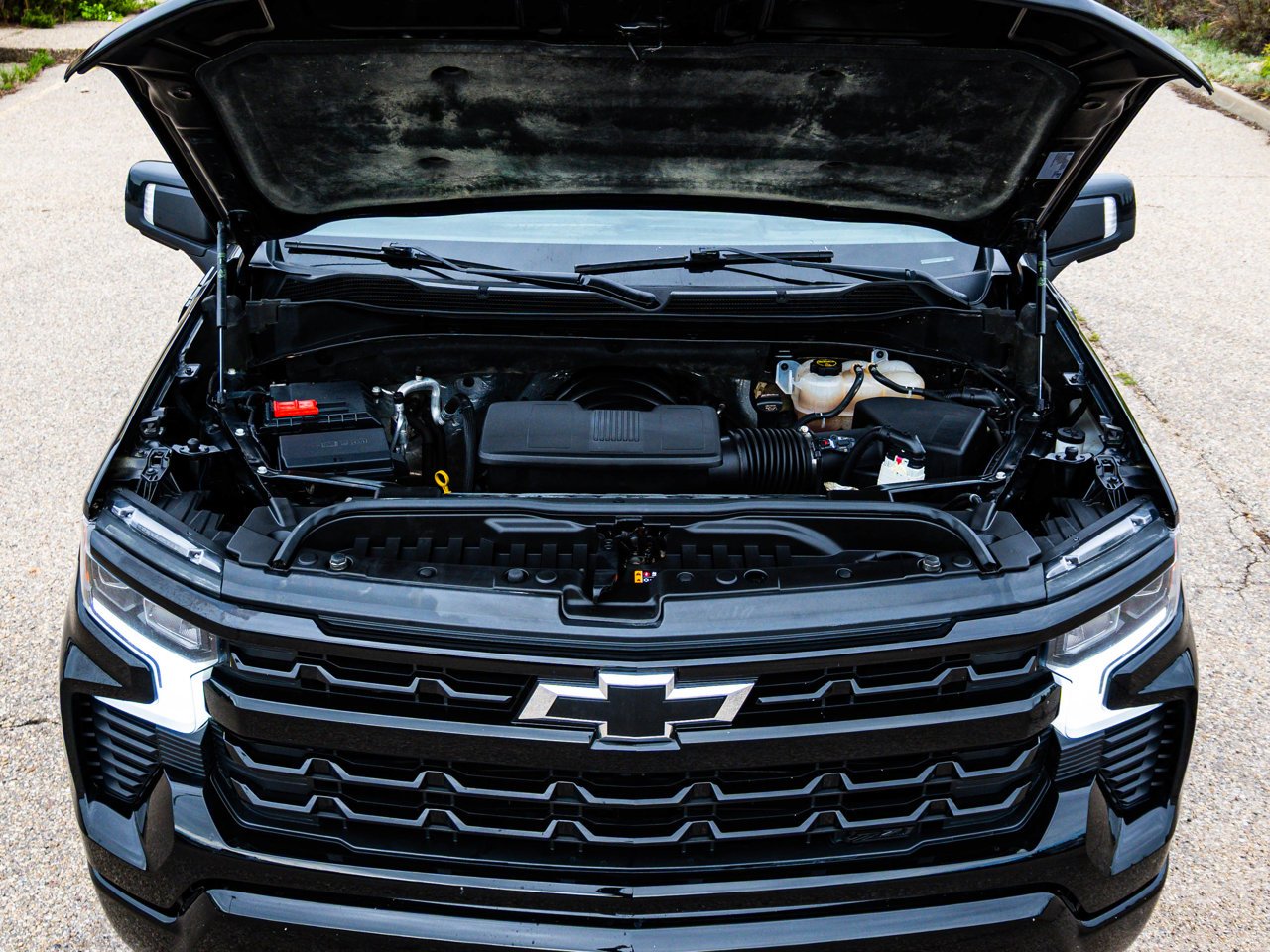 2024 Chevrolet Silverado 1500 4WD Crew Cab 147 LT Trail Boss Black Sherwood Park - photo #8