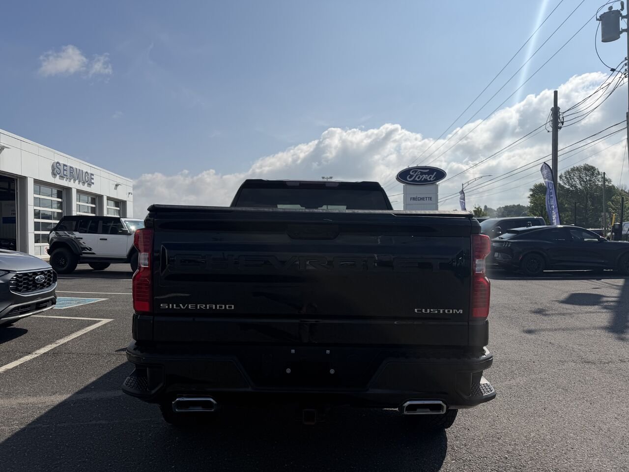 CHEVROLET SILVERADO 2024 Noir Montmagny - photo #2