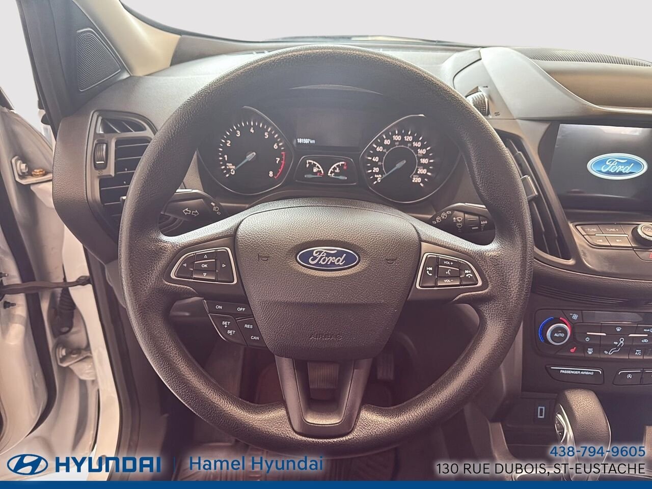 2019 Ford Escape White Saint-Eustache - photo #11