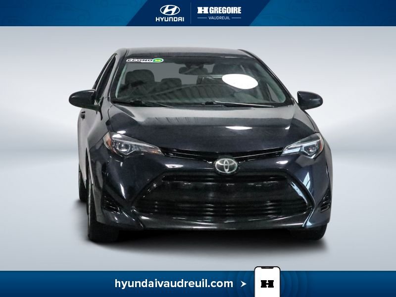 Toyota Corolla 2018 Bleu Laval - photo #0