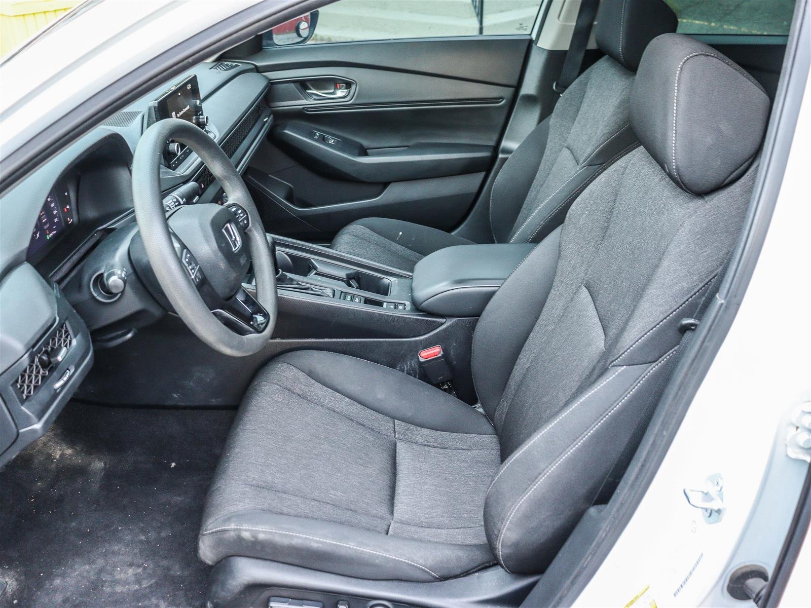 Honda Berline Accord EX 2024 White Ottawa & Gatineau - photo #7