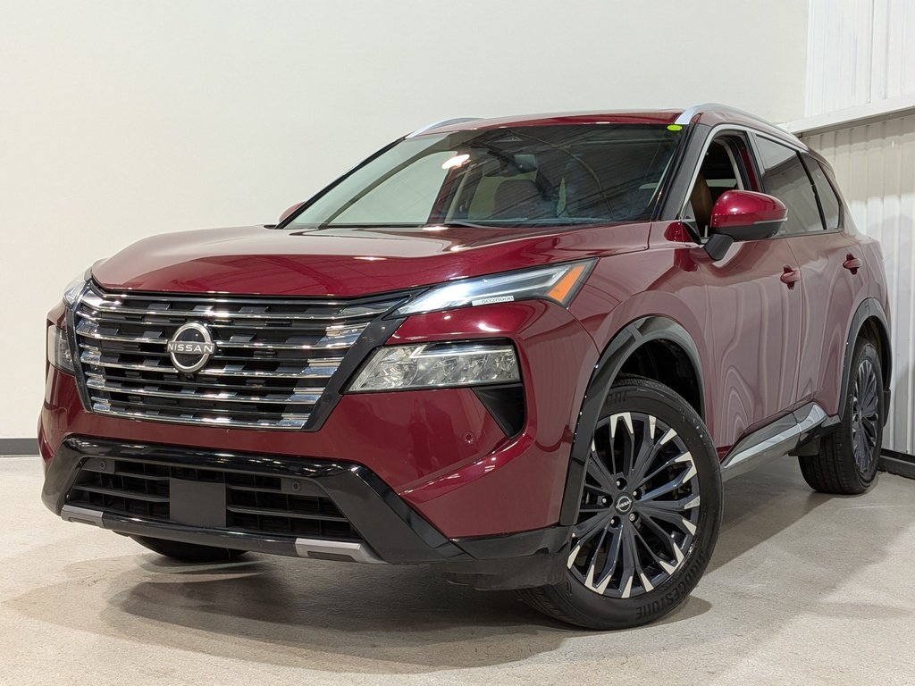 2024 Nissan Rogue AWD Platinum Red Val-David - photo #0