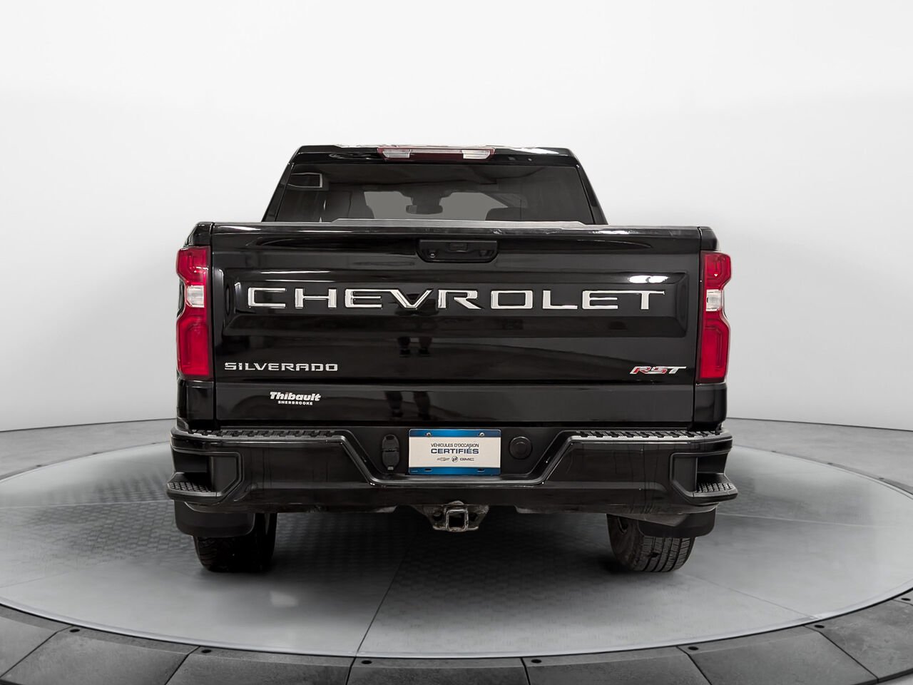 2022 CHEVROLET Silverado 1500 RST 4WD Crew Cab Moteur V8 5.3L 6 Places Black Sherbrooke - photo #3