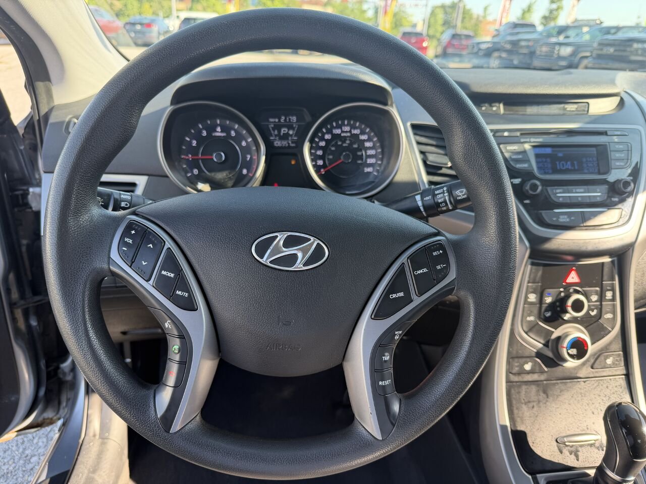 HYUNDAI ELANTRA SE/SPORT/LIMITED Berline 4 portes, boîte automatique, GL 2015 Gris Ottawa & Gatineau - photo #2