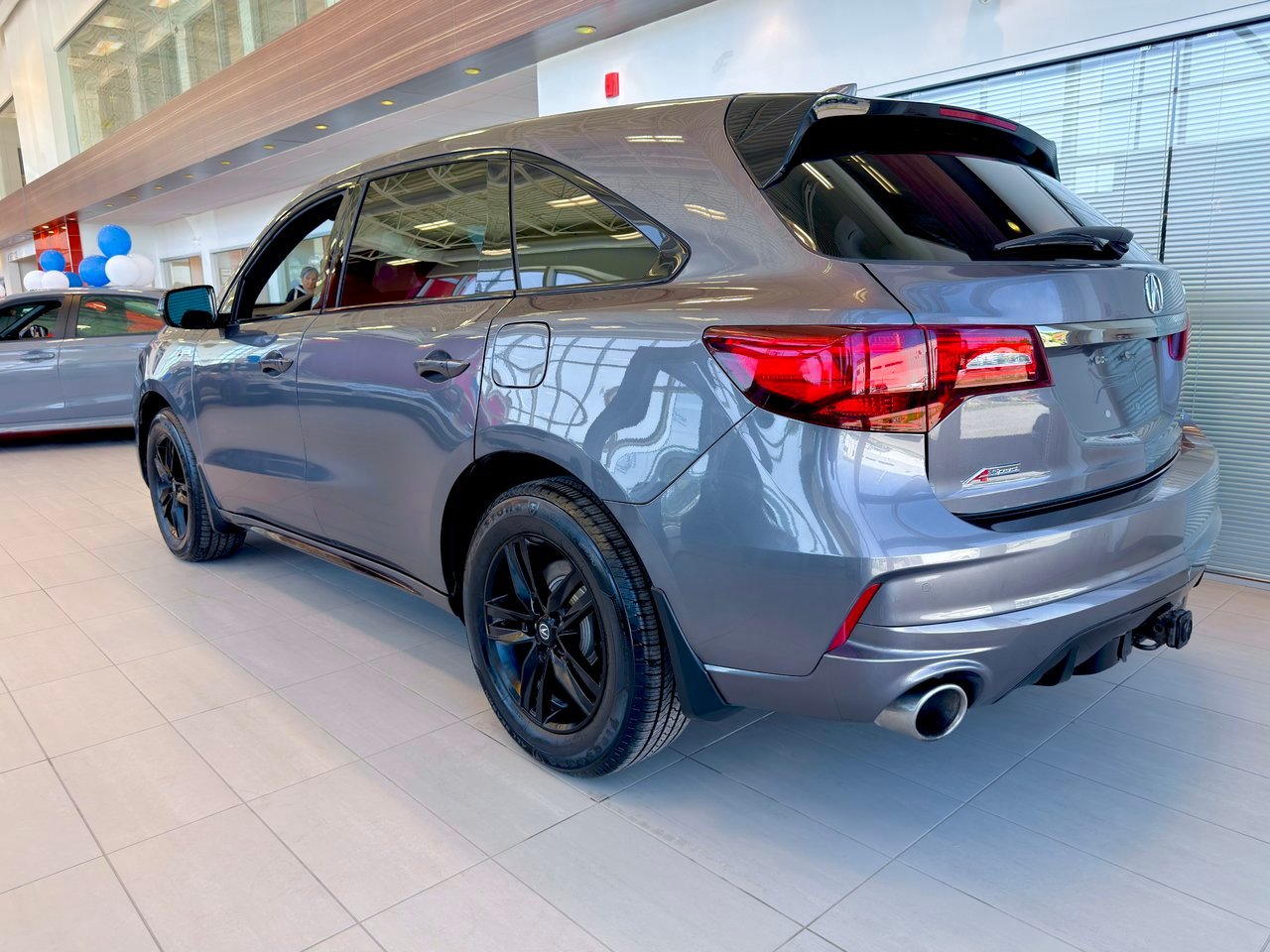2020 Acura MDX Silver Notre-Dame-des-Prairies - photo #10
