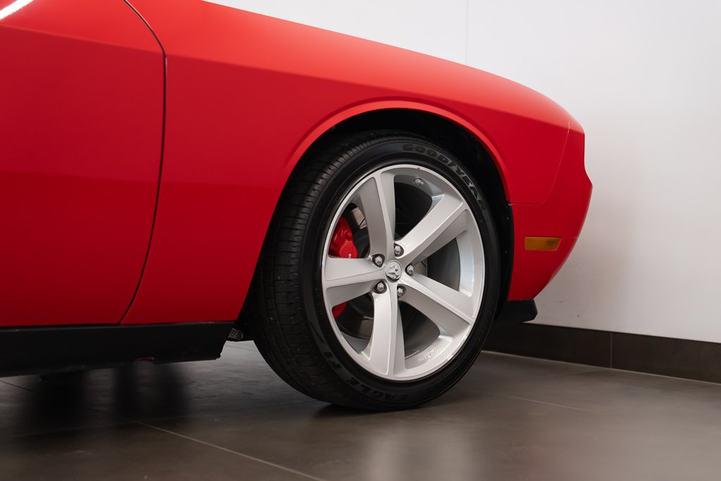 2010 Dodge Challenger Coupé 2 portes SRT8 MANUAL *PRICE IN USD* Red Kirkland - photo #7
