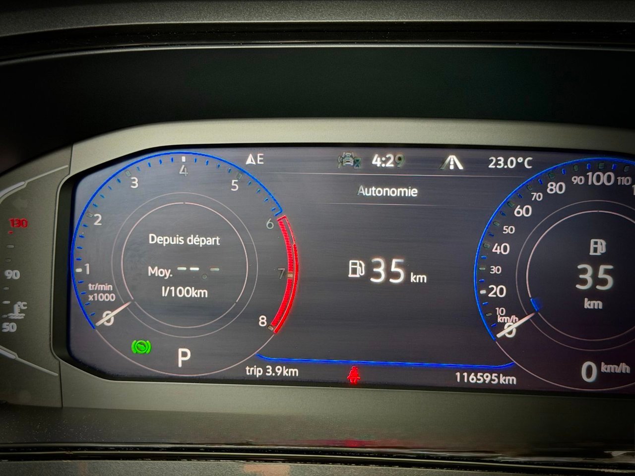 2023 Volkswagen Taos Silver Notre-Dame-des-Prairies - photo #26