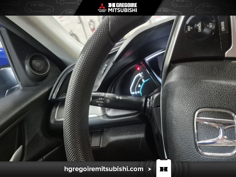 Honda Civic 2018 Bleu Blainville - photo #17