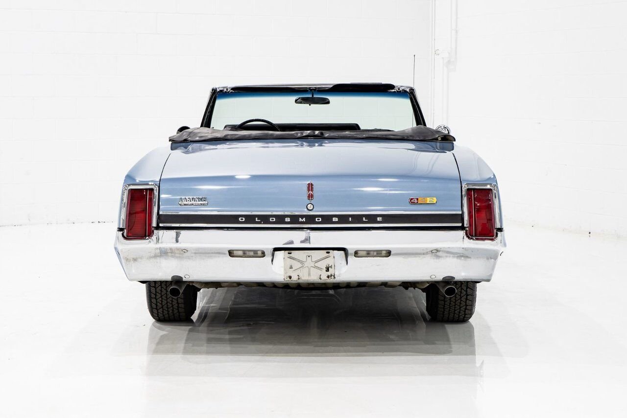 1966 Oldsmobile 442 PRIX EN USD | Matching# 400cu.in. 4-Speed Blue Montreal - photo #31