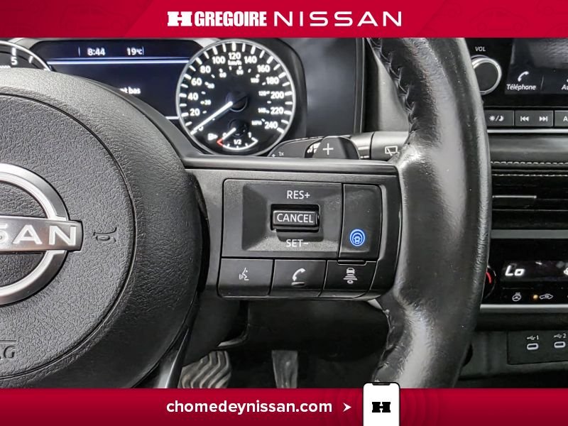Nissan Rogue 2024 Rouge Laval - photo #21