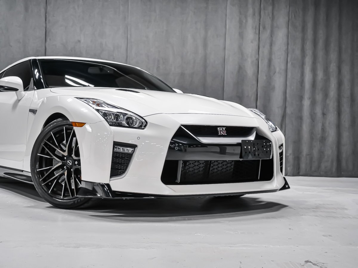 Nissan GT-R PREMIUM 2023 Blanc Montréal - photo #5