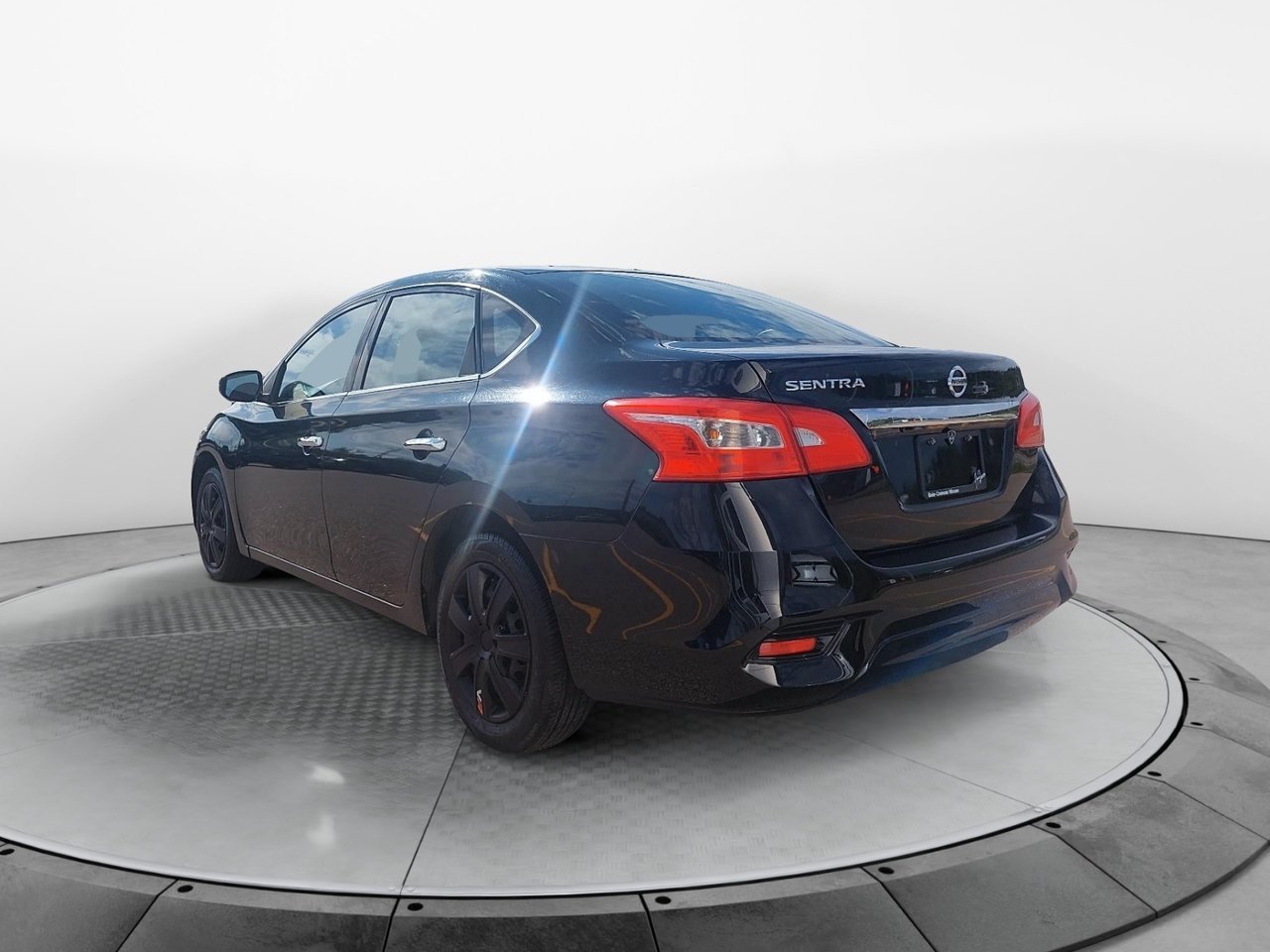 Nissan Sentra 2019 Noir Baie-Comeau - photo #3