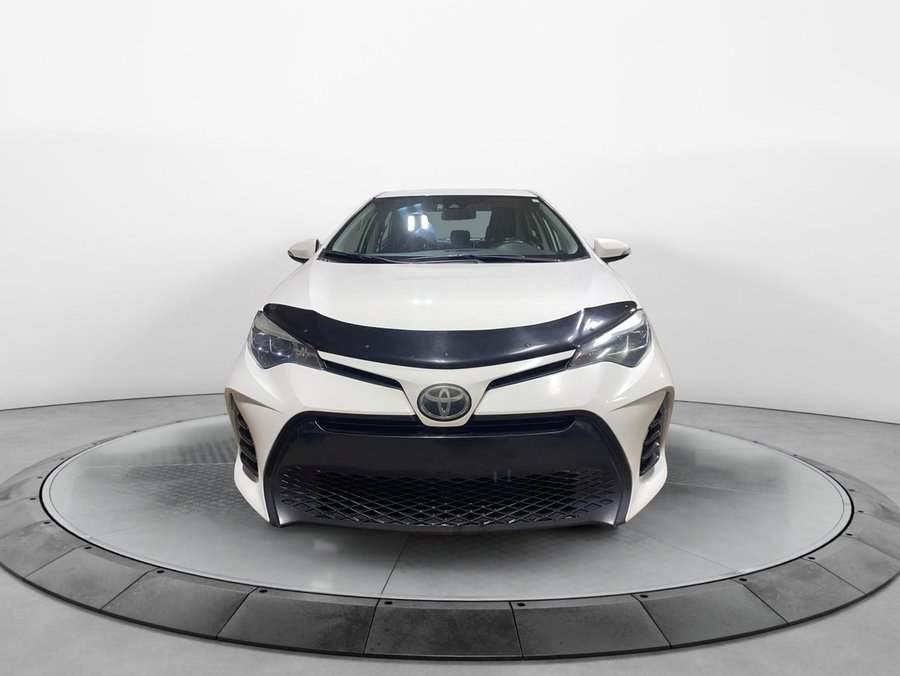 2018 Toyota Corolla 2018 White