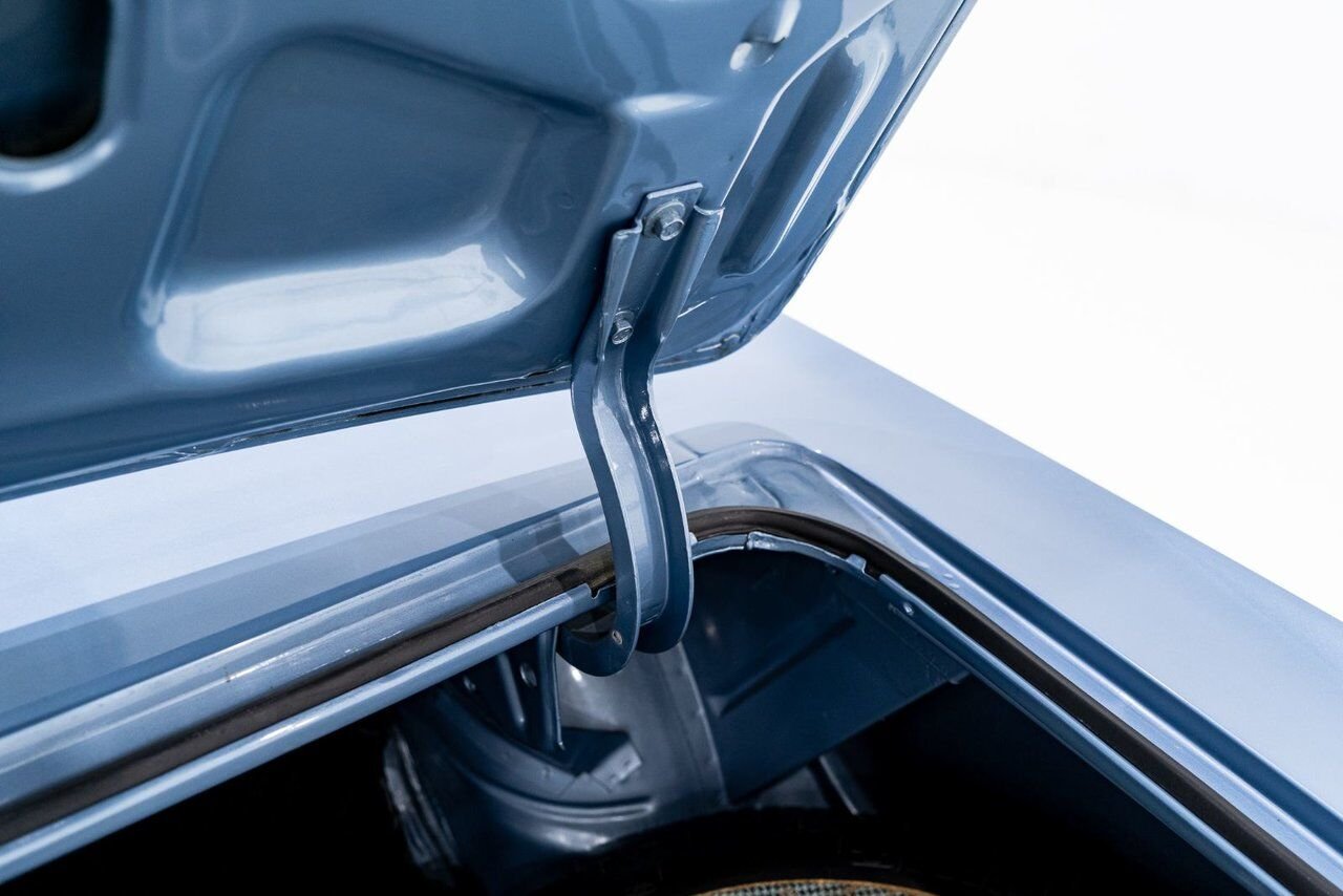 1966 Oldsmobile 442 PRIX EN USD | Matching# 400cu.in. 4-Speed Blue Montreal - photo #86