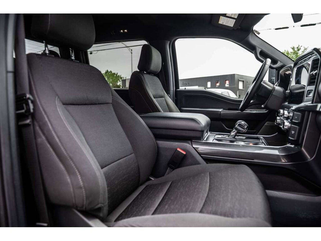 2023 Ford F-150 Black Sainte-Julienne - photo #37