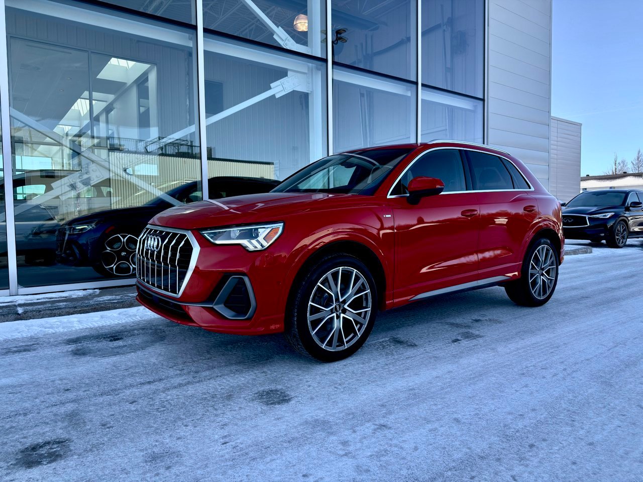 2019 Audi Q3 Red Notre-Dame-des-Prairies - photo #39