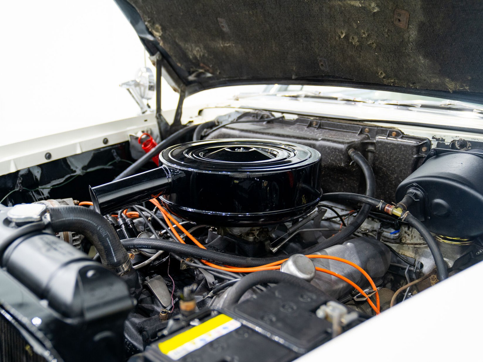 1961 Chrysler Windsor White Montreal - photo #18