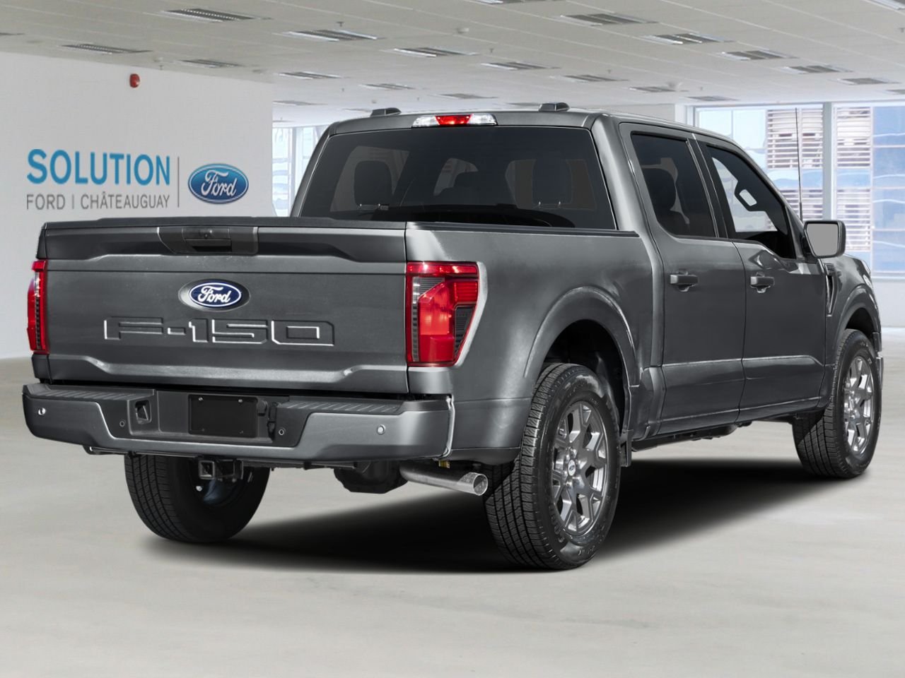 Ford F-150 STX CABINE SUPERCREW 4RM CAISSE DE 5,5 PI 2026 Gris carbonisé métallisé Châteauguay - photo #1