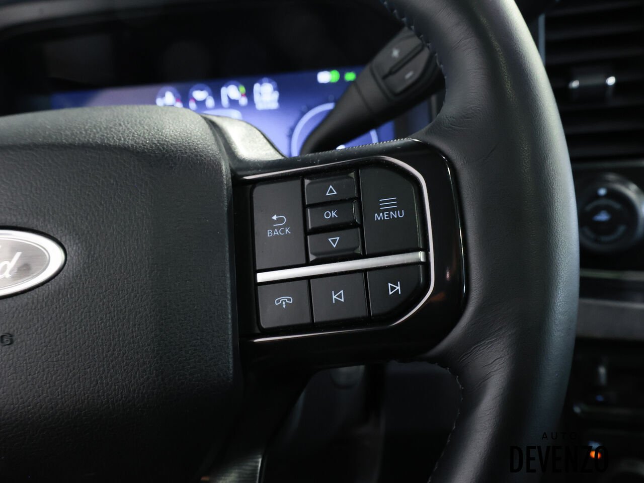 Ford Super Duty F-250 SRW 2025 Noir Saint-Eustache - photo #16