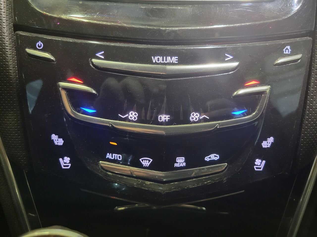 2017 Cadillac XTS Black  - photo #16