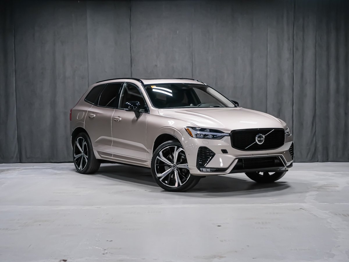 Volvo XC60 Ultimate Dark Theme 2023 Mauve Montréal - photo #1