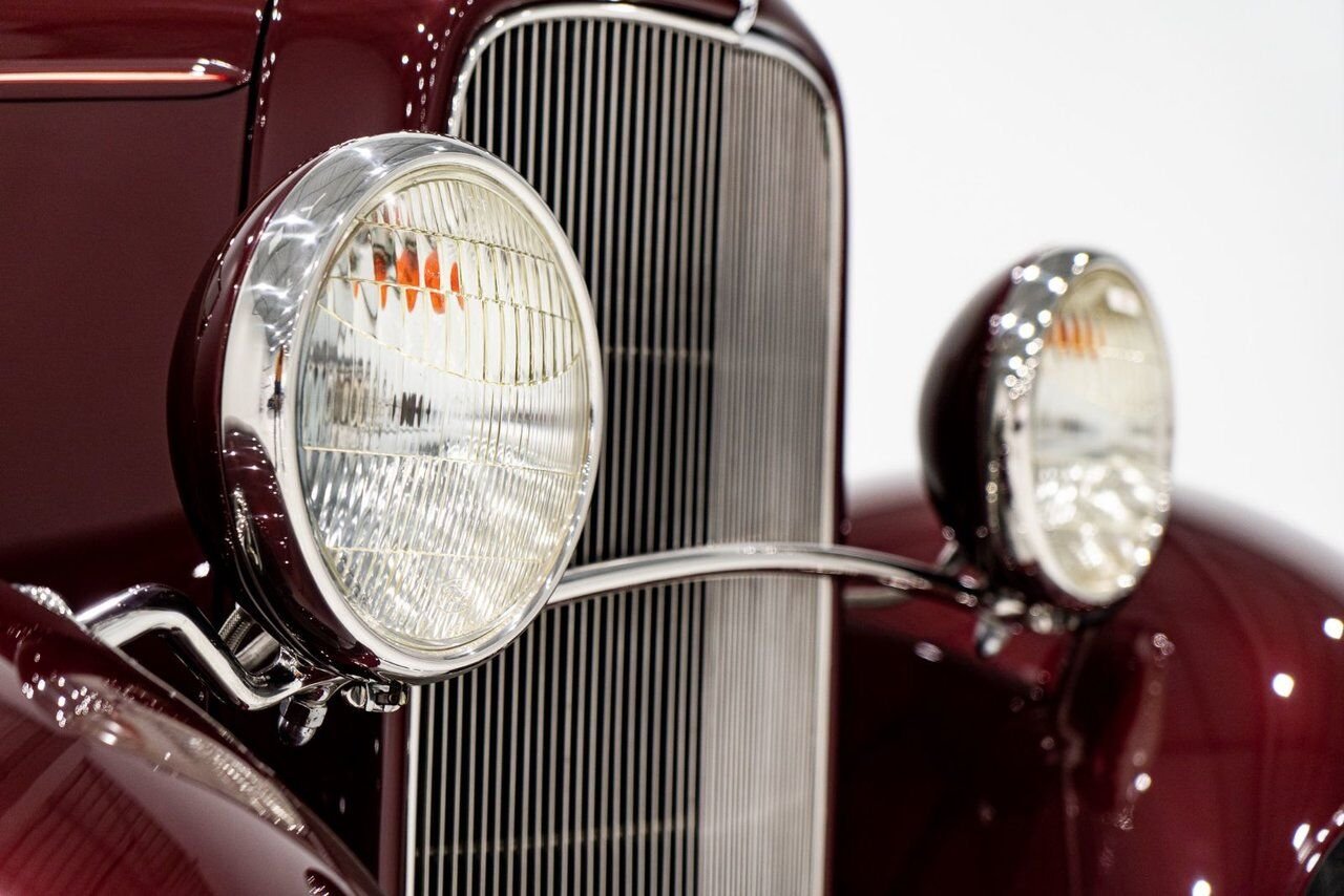 1932 Ford Highboy Lobeck creation spectacular presentation **PRICE IN USD** Red Montreal - photo #32
