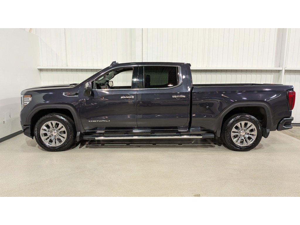 2023 GMC Sierra 1500 4WD Crew Cab 157" Denali Grey Val-David - photo #2