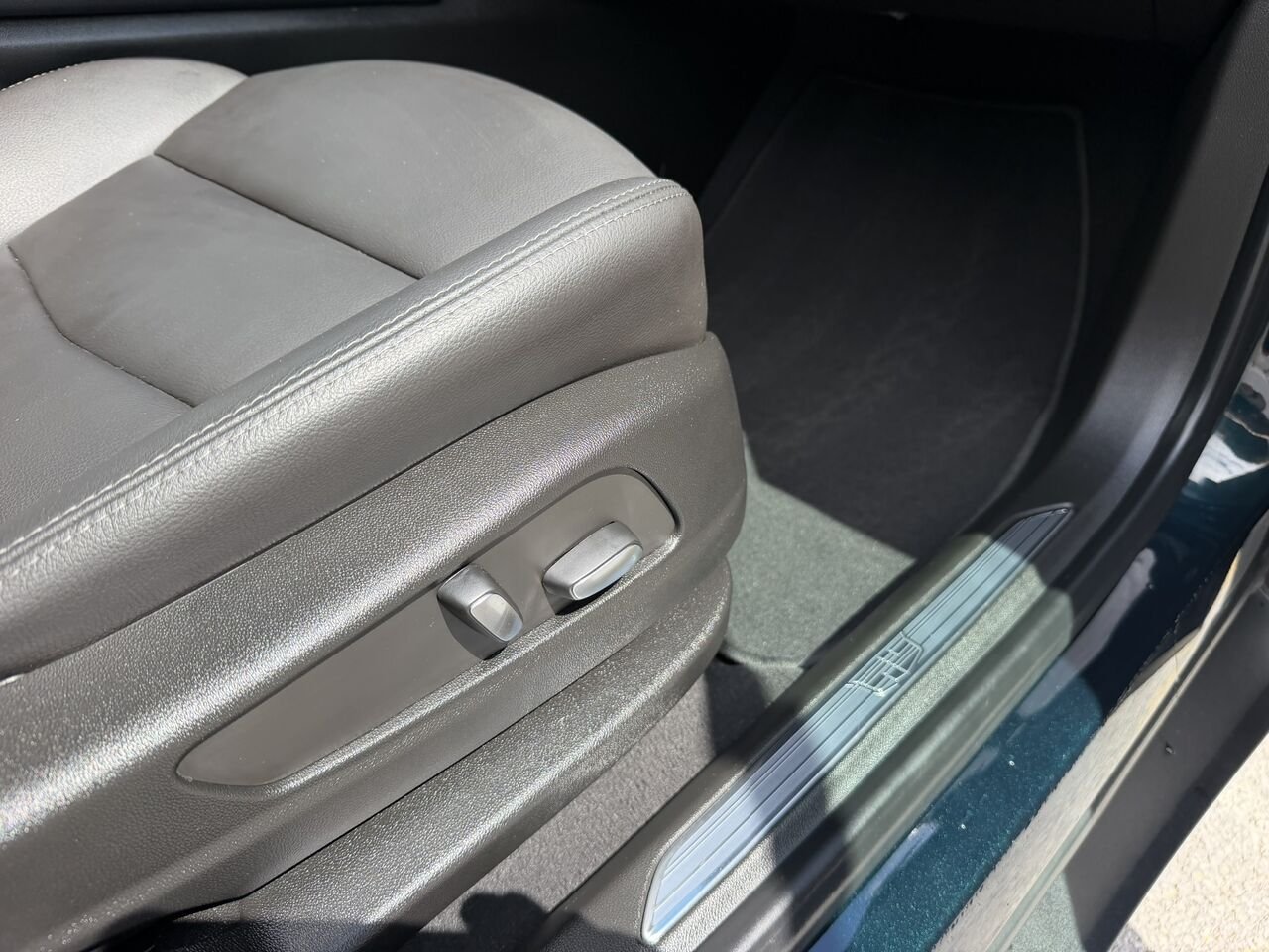 2024 Cadillac XT5 LUXURY FINANCEMENT À PARTIR DE 3.99% Green Laval - photo #22