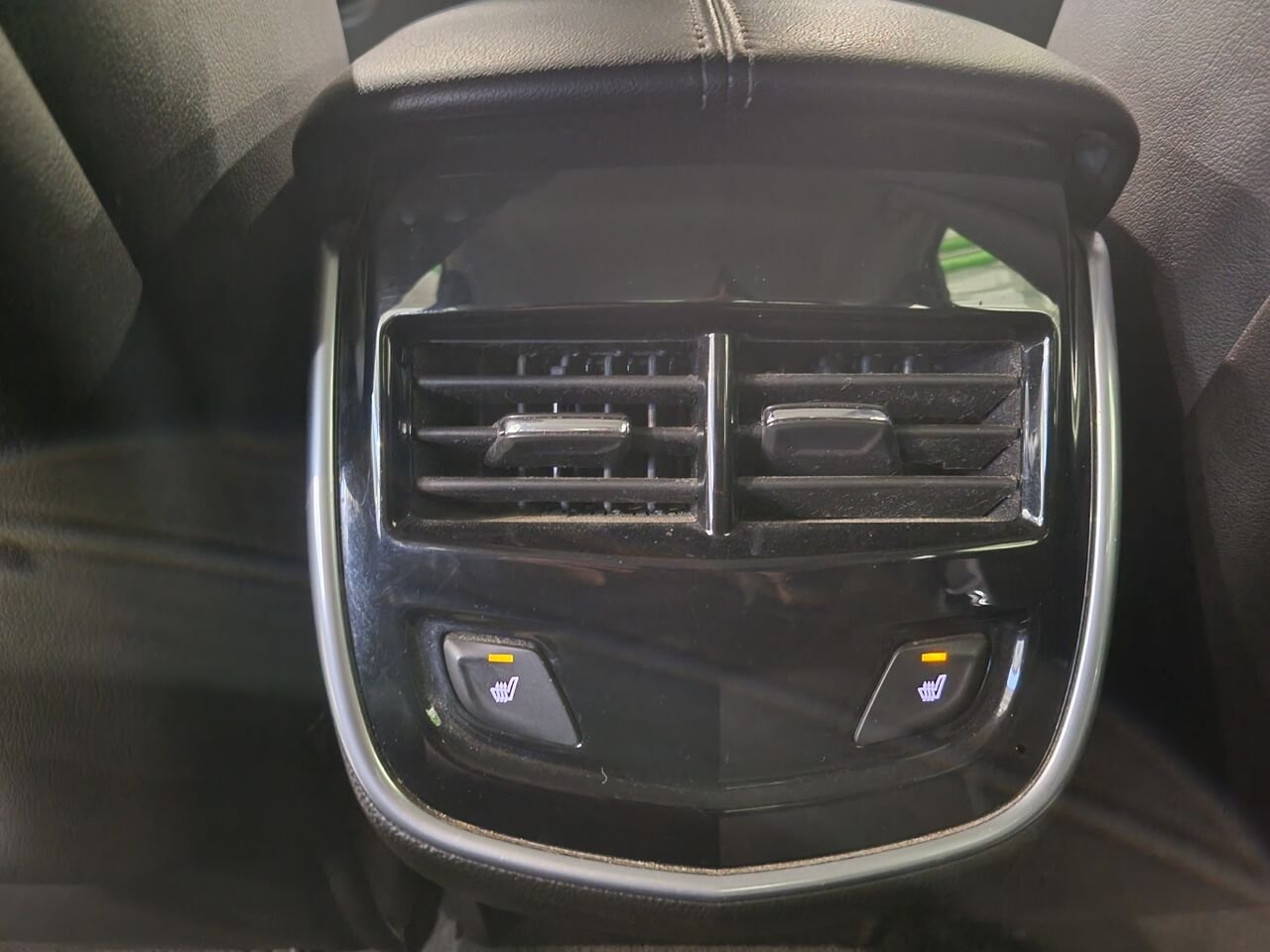 2017 Cadillac XTS Black  - photo #22