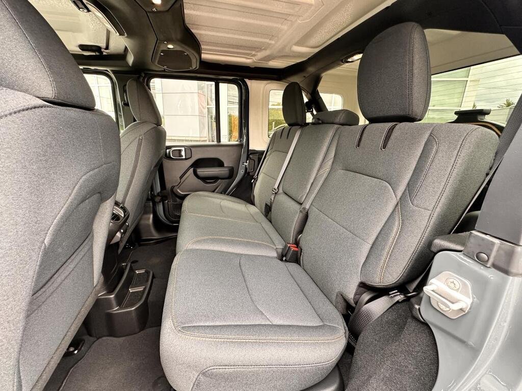 2025 Jeep Wrangler 4xe Blue Saint-Basile-le-Grand - photo #13