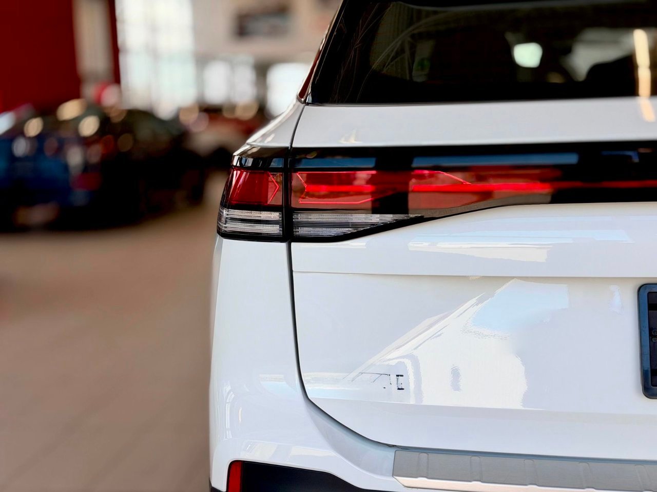 2025 Volkswagen Tiguan Notre-Dame-des-Prairies - photo #10