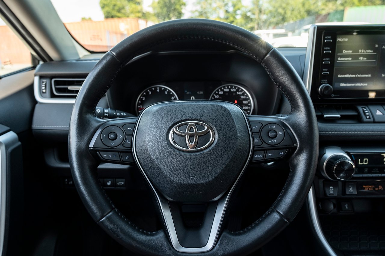 2021 Toyota RAV4 Grey Gatineau - photo #11
