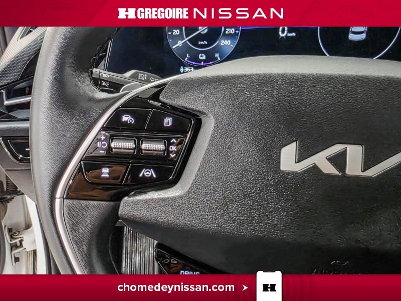 2024 Kia Niro White Laval - photo #21