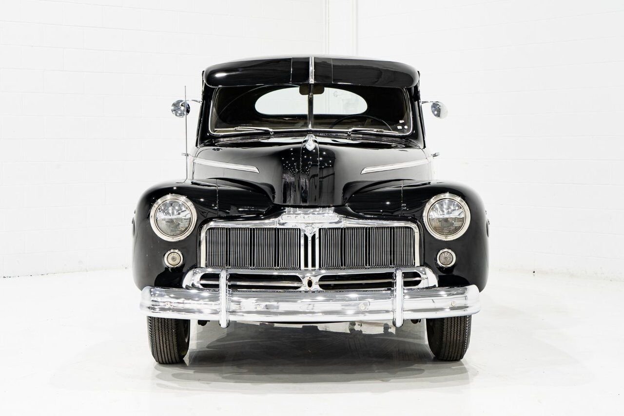 Mercury Eight Business Coupe 1947 Noir Montréal - photo #2